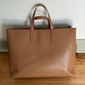 Calpak - Haven Laptop Tote Bag in Toffee